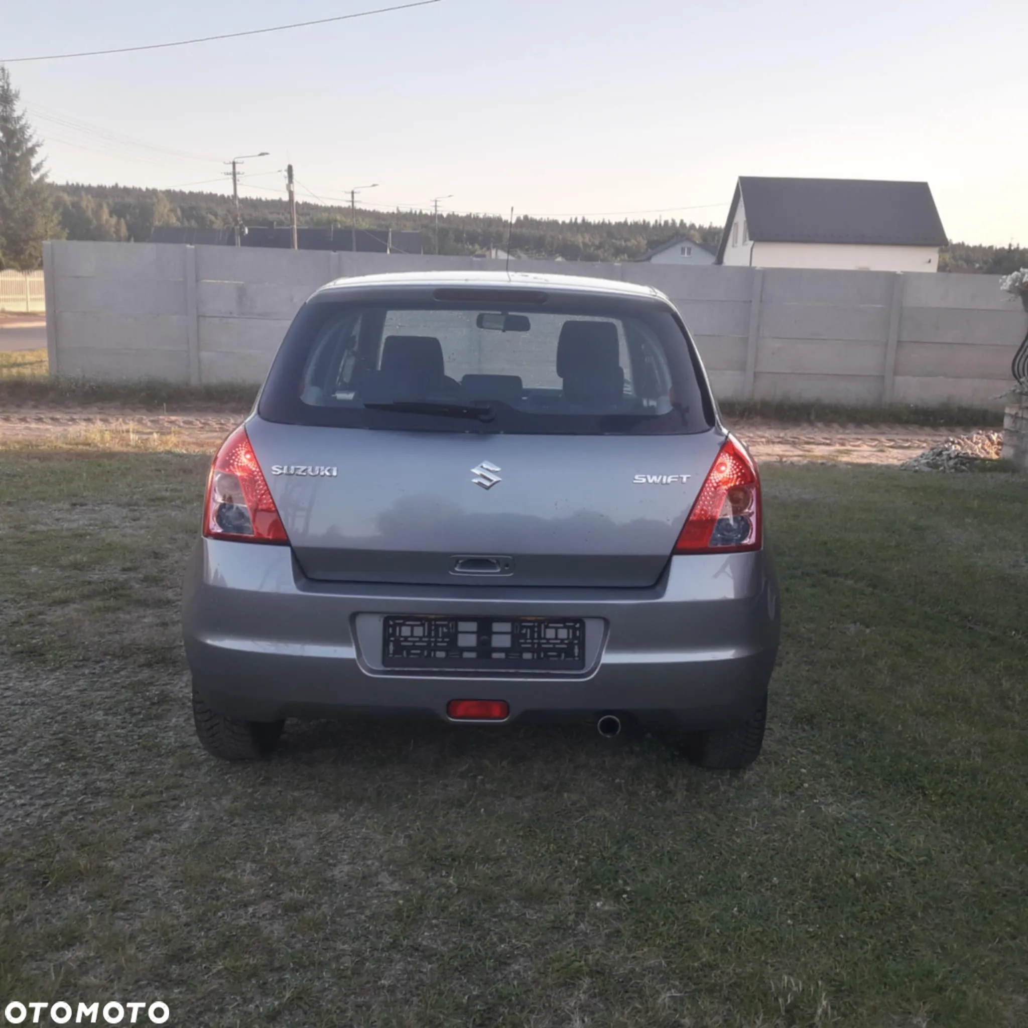 Suzuki Swift 1.3 DDiS Club - 3