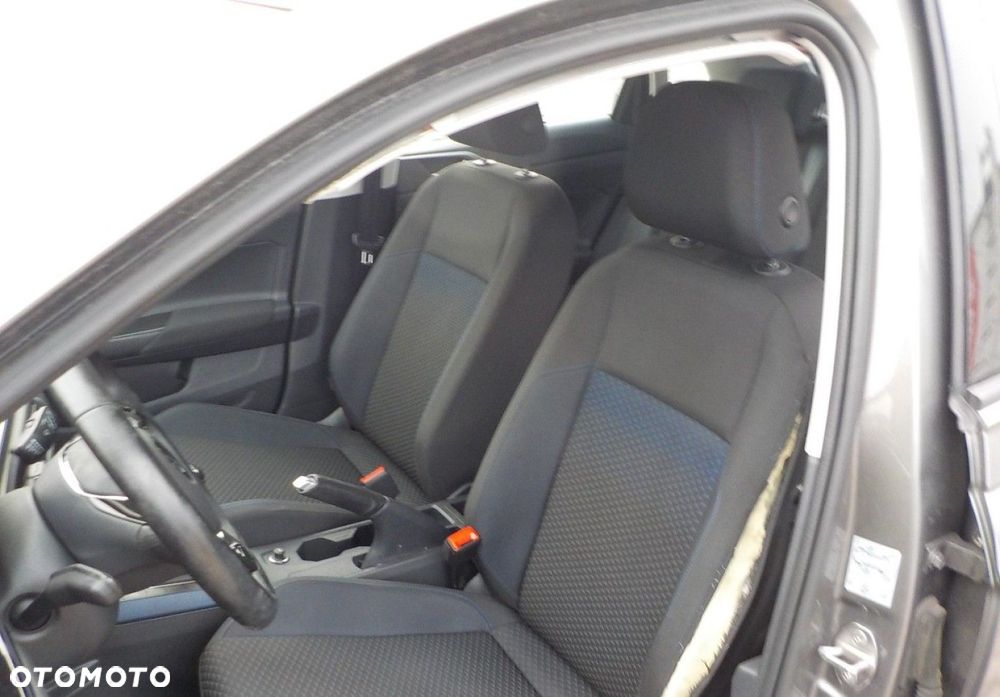 Volkswagen Polo - 27