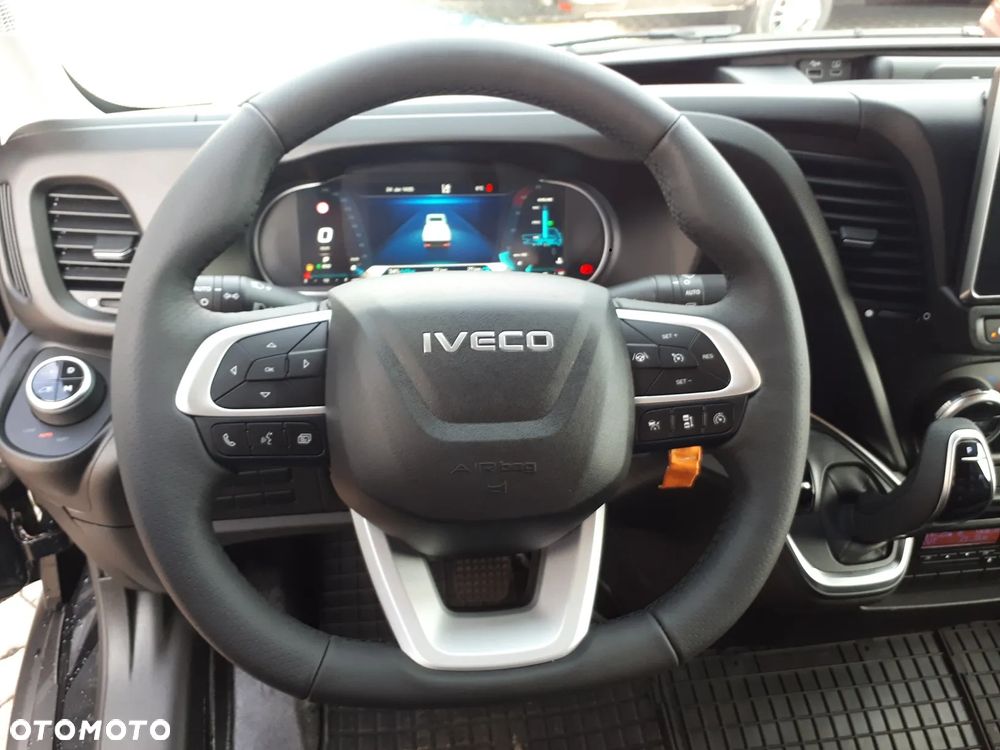 Iveco 35S21HA8/P, zawieszenie AirPro, - 11