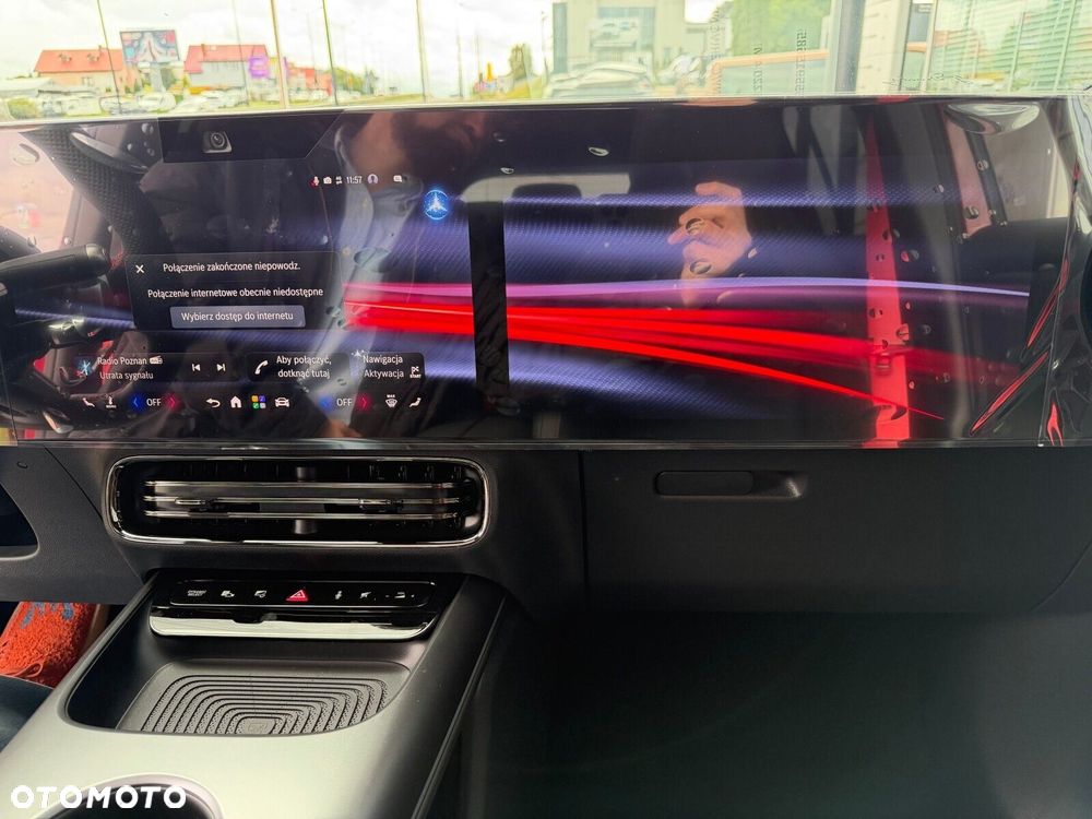 Mercedes-Benz GLB - 13