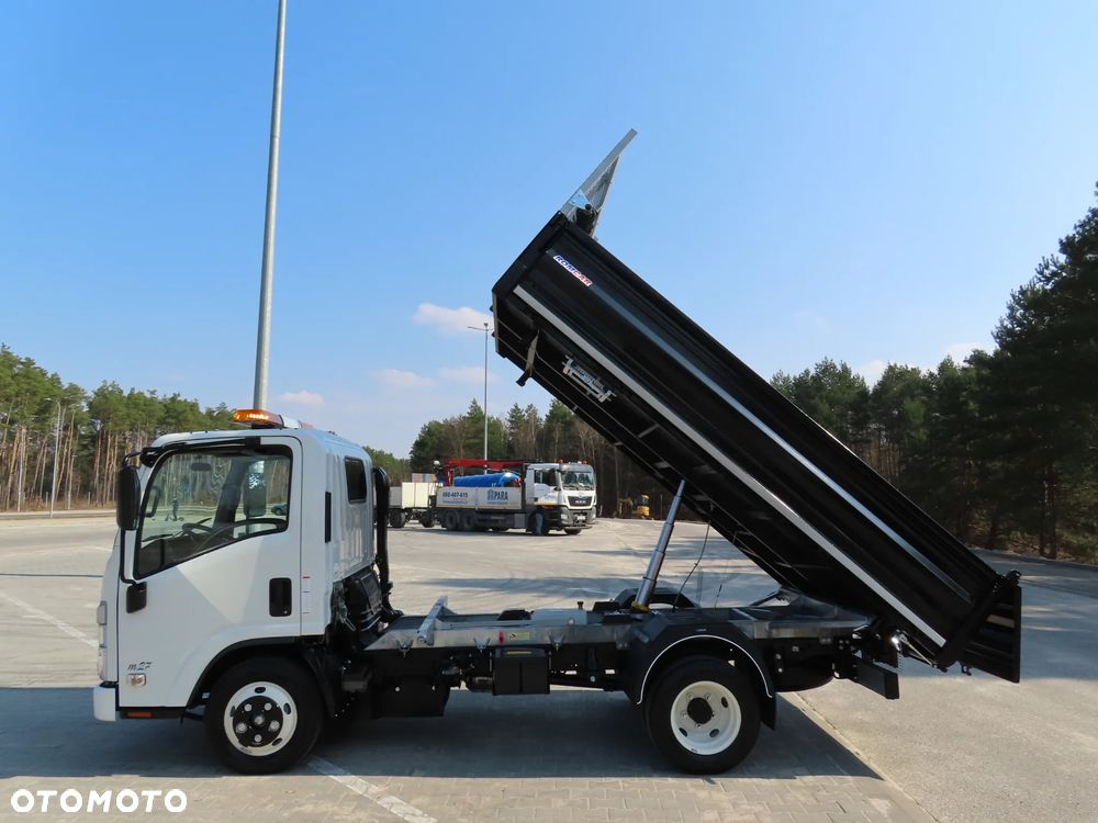 Isuzu M27 Final Edition 3.0 L 150 KM Wywrotka Kiper Wywrot x 3 Str. 3658 mm Długi WYSOKIE BURTY 600 MM Renomowanej Firmy RomCar HAK 3500 Kg 20 Tys Km Przeb. Rozstaw Osi 2750 mm WZMACNIANY GWARANCJA FABRYCZNA Stan Auta JAK NOWY GOTOWY DOSTĘPNY POLECAM - 6