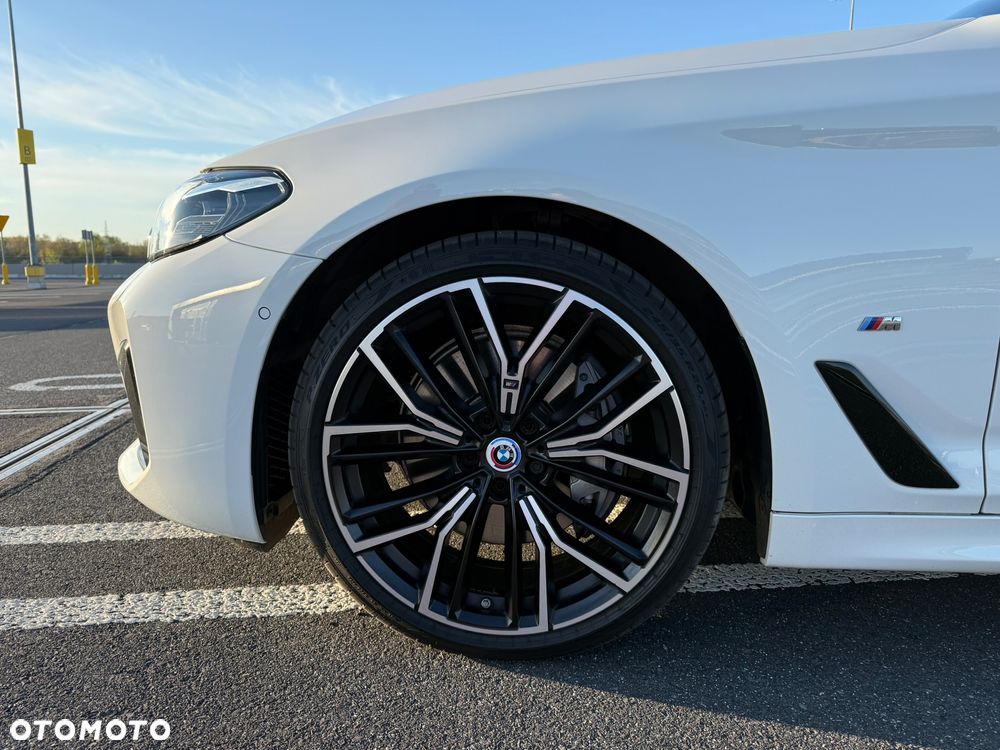 BMW Seria 5 540i xDrive mHEV M Sport sport - 8