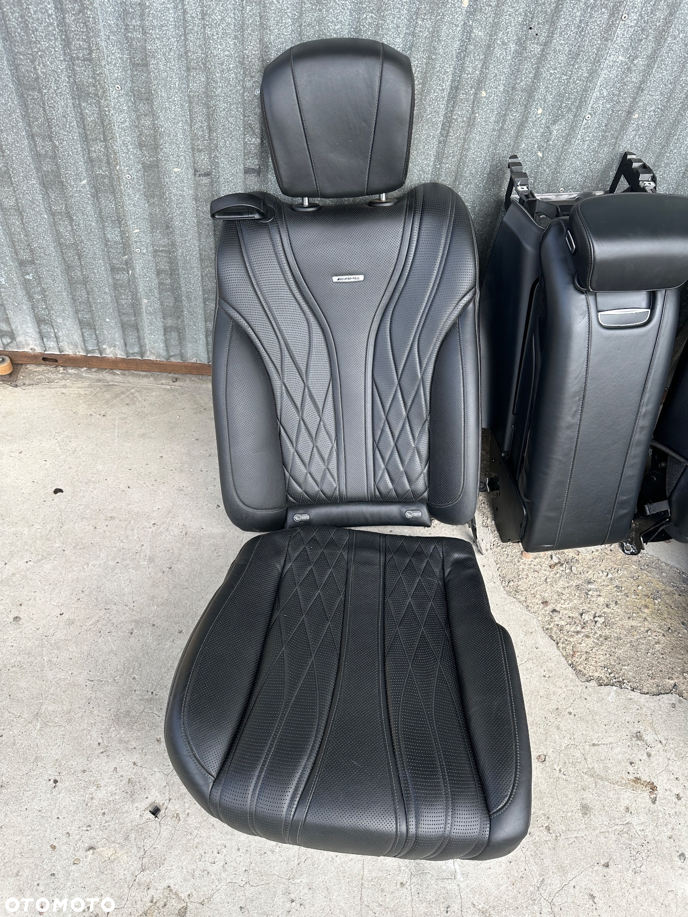 MERCEDES s 222 fotel S63 AMG kanapa tył siedzisko oparcie  czarna skóra grzana wentylowana wózek sanki fotela - 10