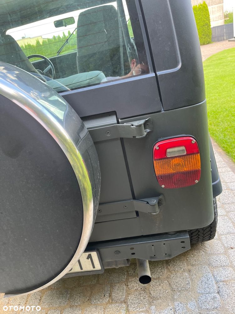 Jeep Wrangler 2.5L - 11