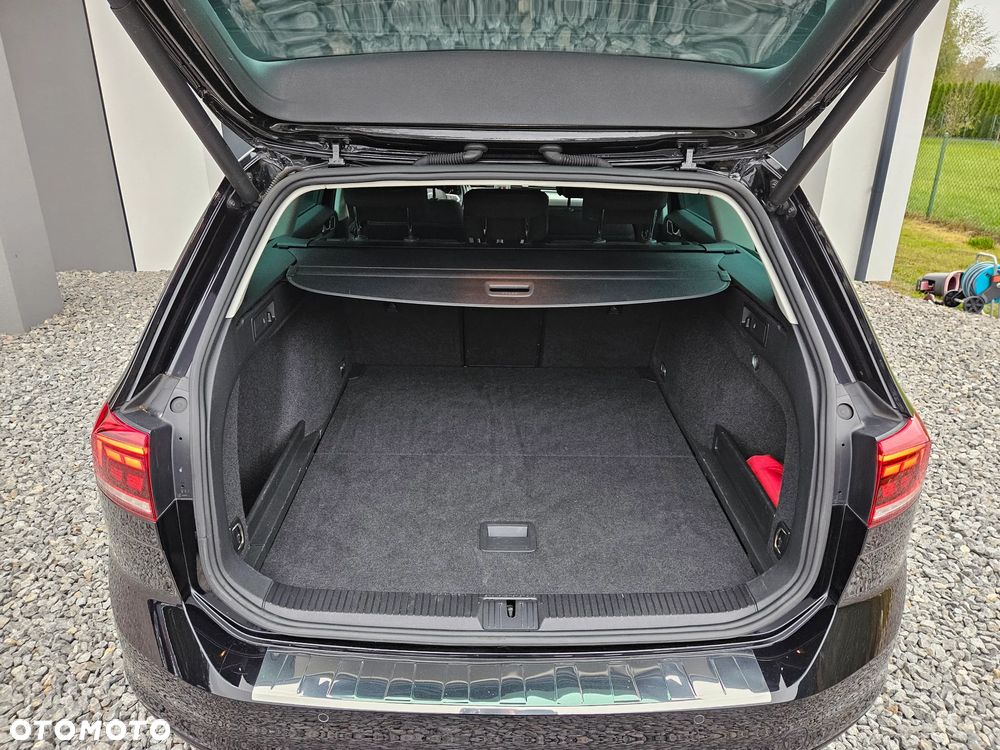 Volkswagen Passat 2.0 TDI EVO Business - 15