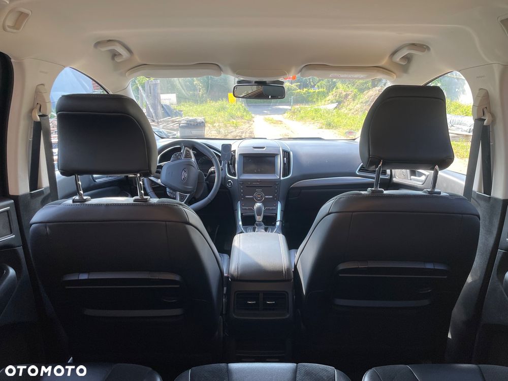 Ford S-Max 2.0 TDCi 4WD Titanium PowerShift - 8