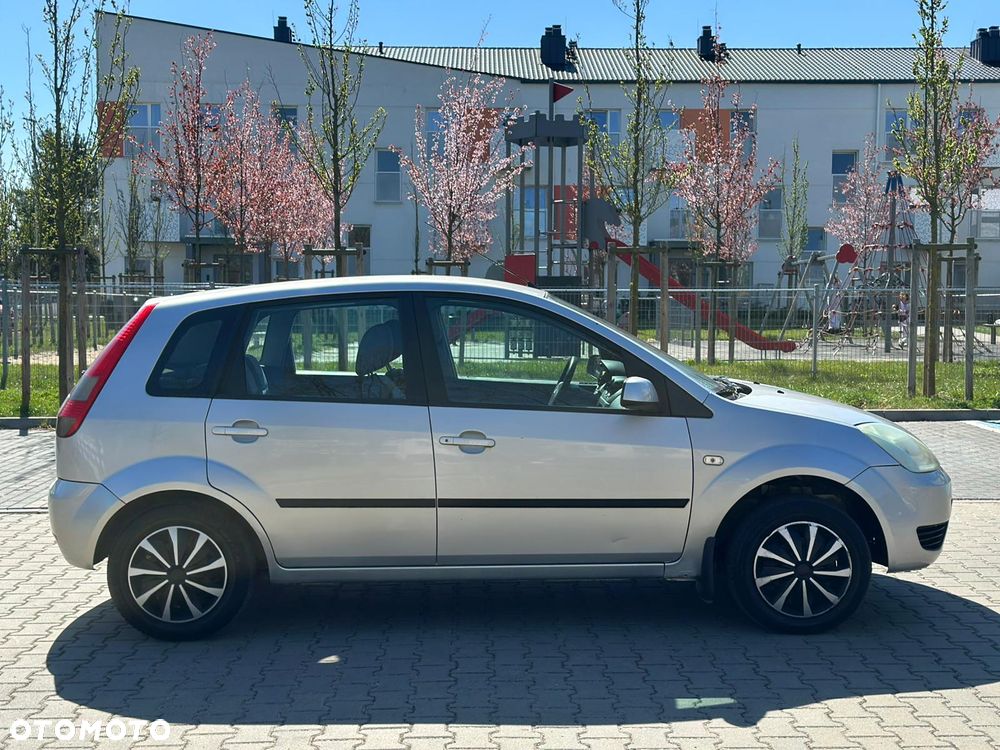 Ford Fiesta - 6