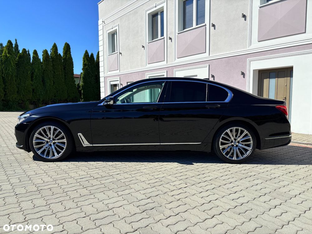 BMW Seria 7 740d xDrive - 5