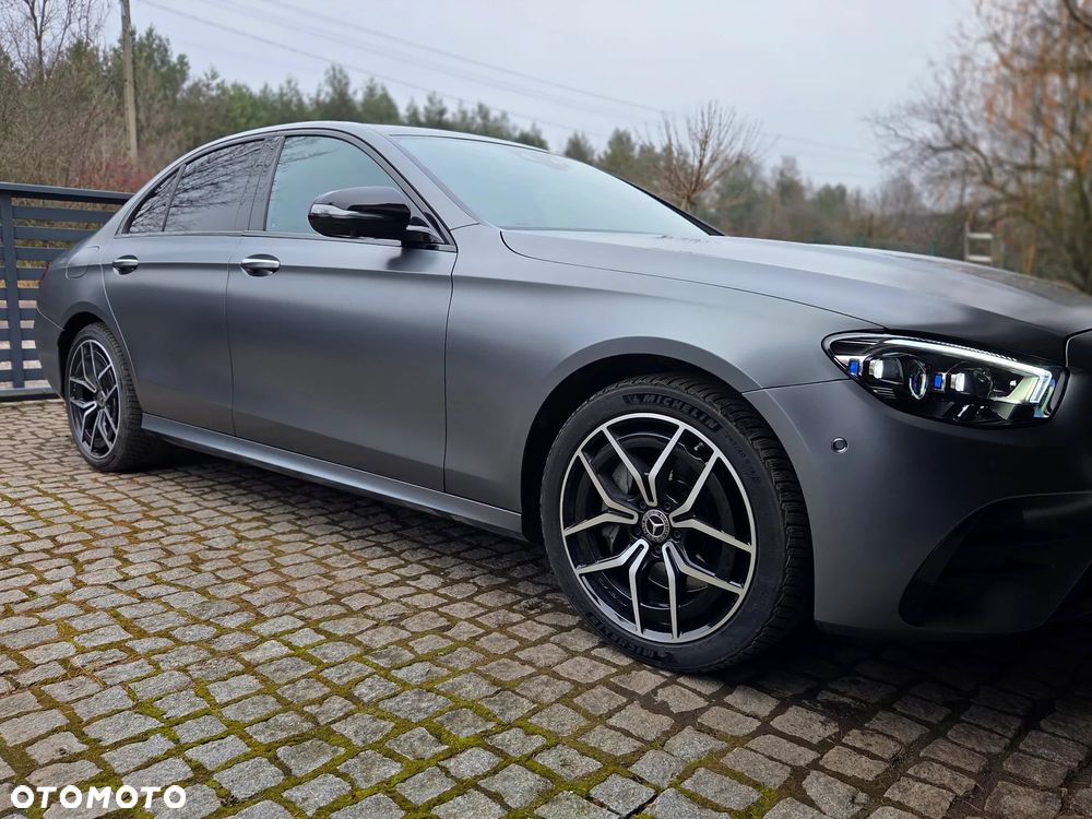 Mercedes-Benz Klasa E 220 d 4-Matic Business Edition - 2
