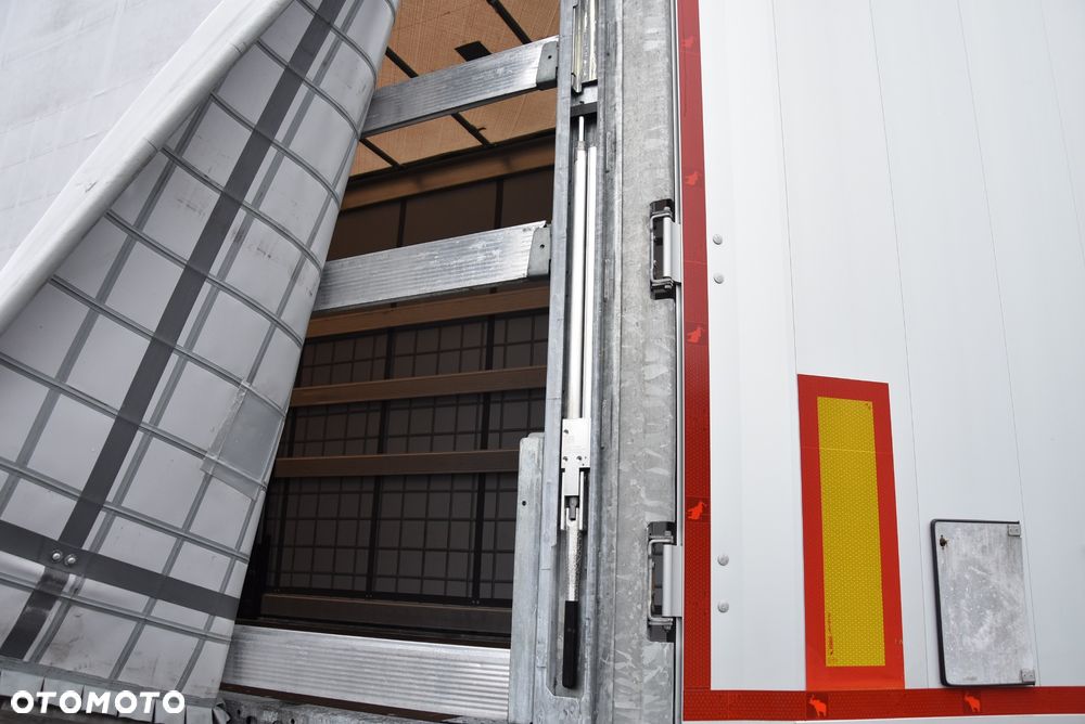 Schmitz Cargobull FIRANKA / STANDARD / COILMULDA / ALU-FELGI / DACH PODNOSZONY 21/22r REJ. / PLANDEKA WZMACNIANA OE SCHMITZ / OŚ PODNOSZONA  !!! JAK NOWA !!! - 29