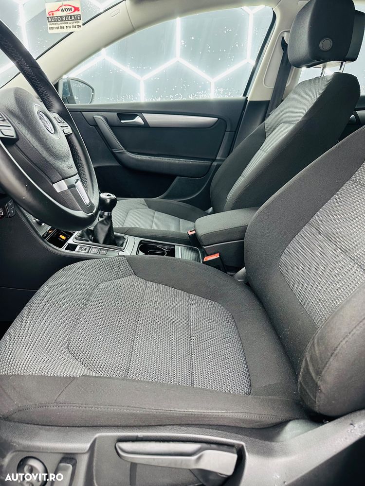 Volkswagen Passat - 9