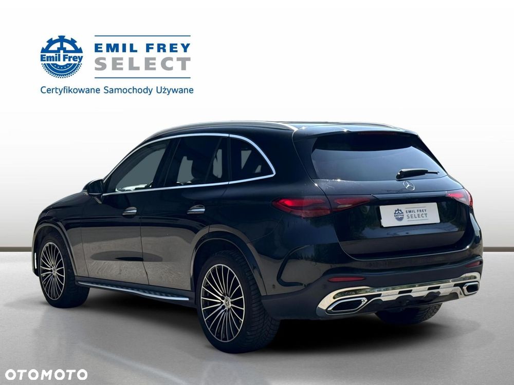 Mercedes-Benz GLC - 4