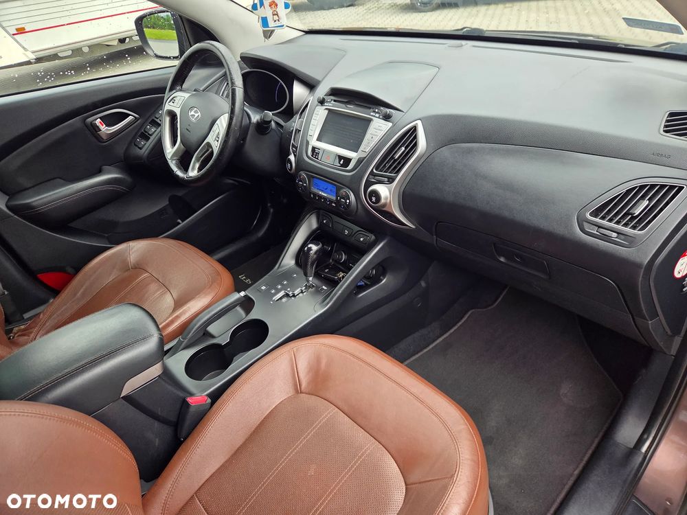 Hyundai ix35 - 12
