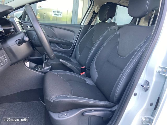 Renault Clio TCe 90 Limited - 25