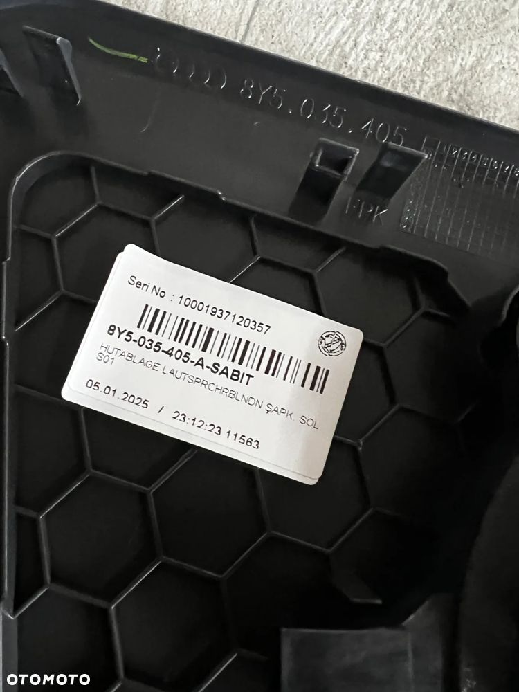8Y5863411B 83A035709 8Y5035405A 8Y5035406A AUDI A3 8Y SEDAN PÓŁKA BAGAŻNIKA TYŁ TYLNA BLENDA GŁOŚNIK ORYGINAŁ JAK NOWA 2025R - 9
