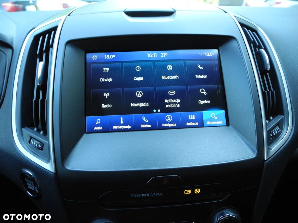 Ford S-Max - 11