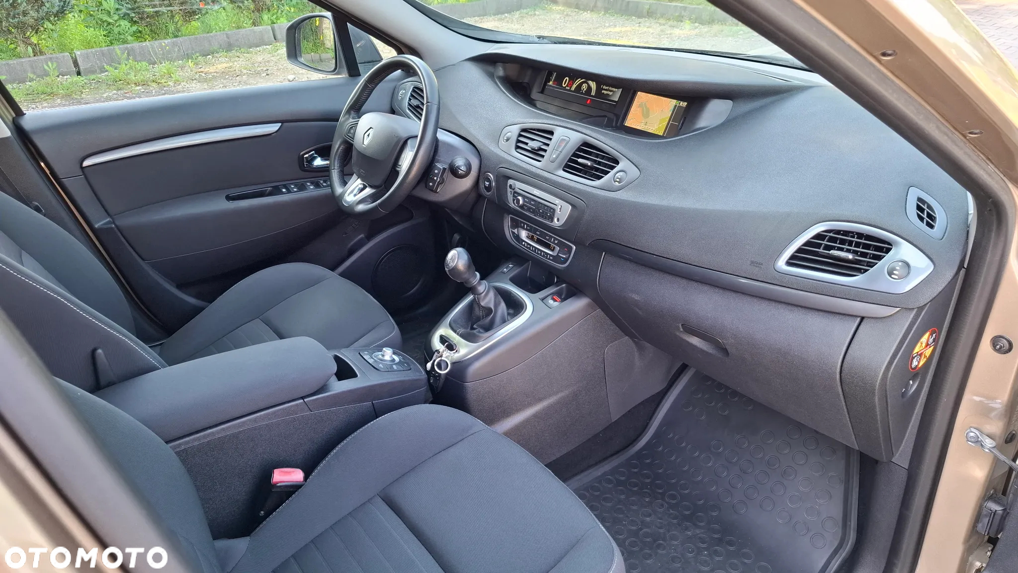 Renault Scenic 1.2 TCe Energy Limited - 18