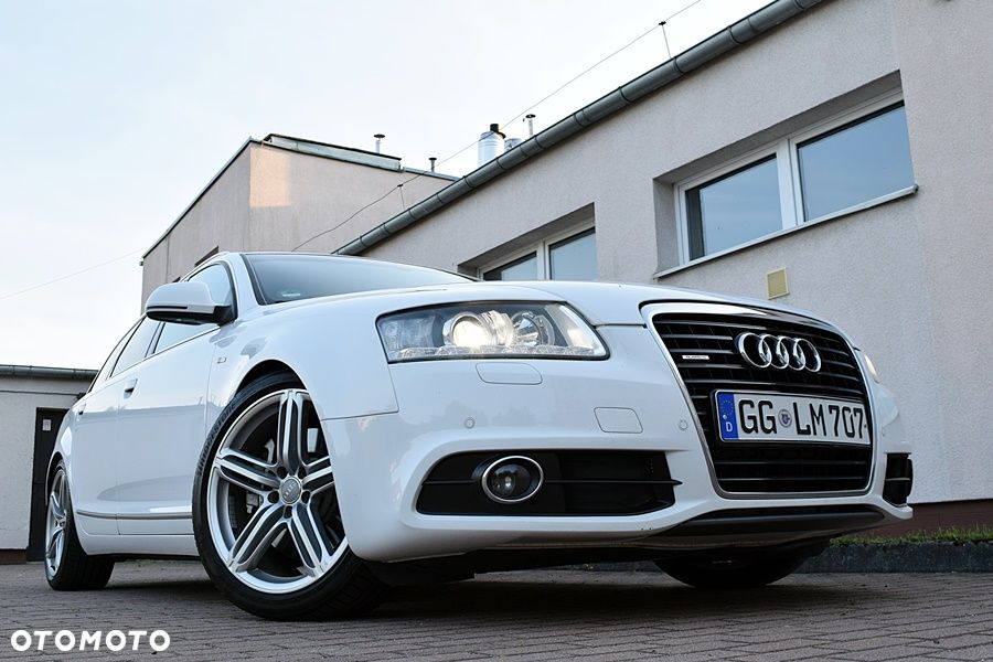 Audi A6 Avant 2.7 TDI DPF quattro tiptronic - 14