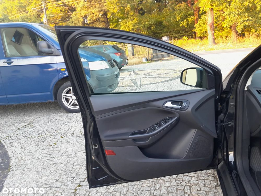 Ford Focus 1.0 EcoBoost Titanium - 21