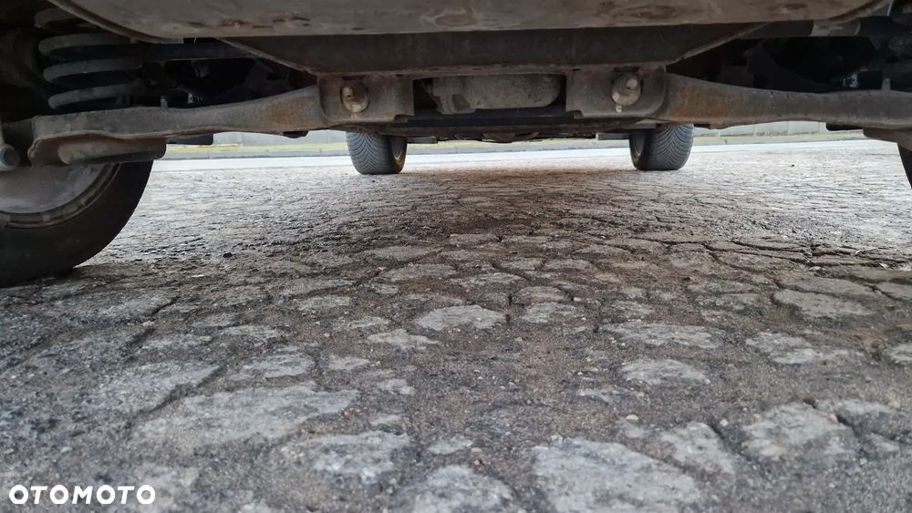 Ford Kuga 2.0 TDCi Trend - 9