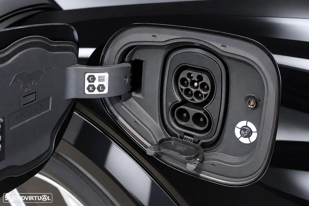 Ford Mustang Mach-E 75.7 kWh Base - 8