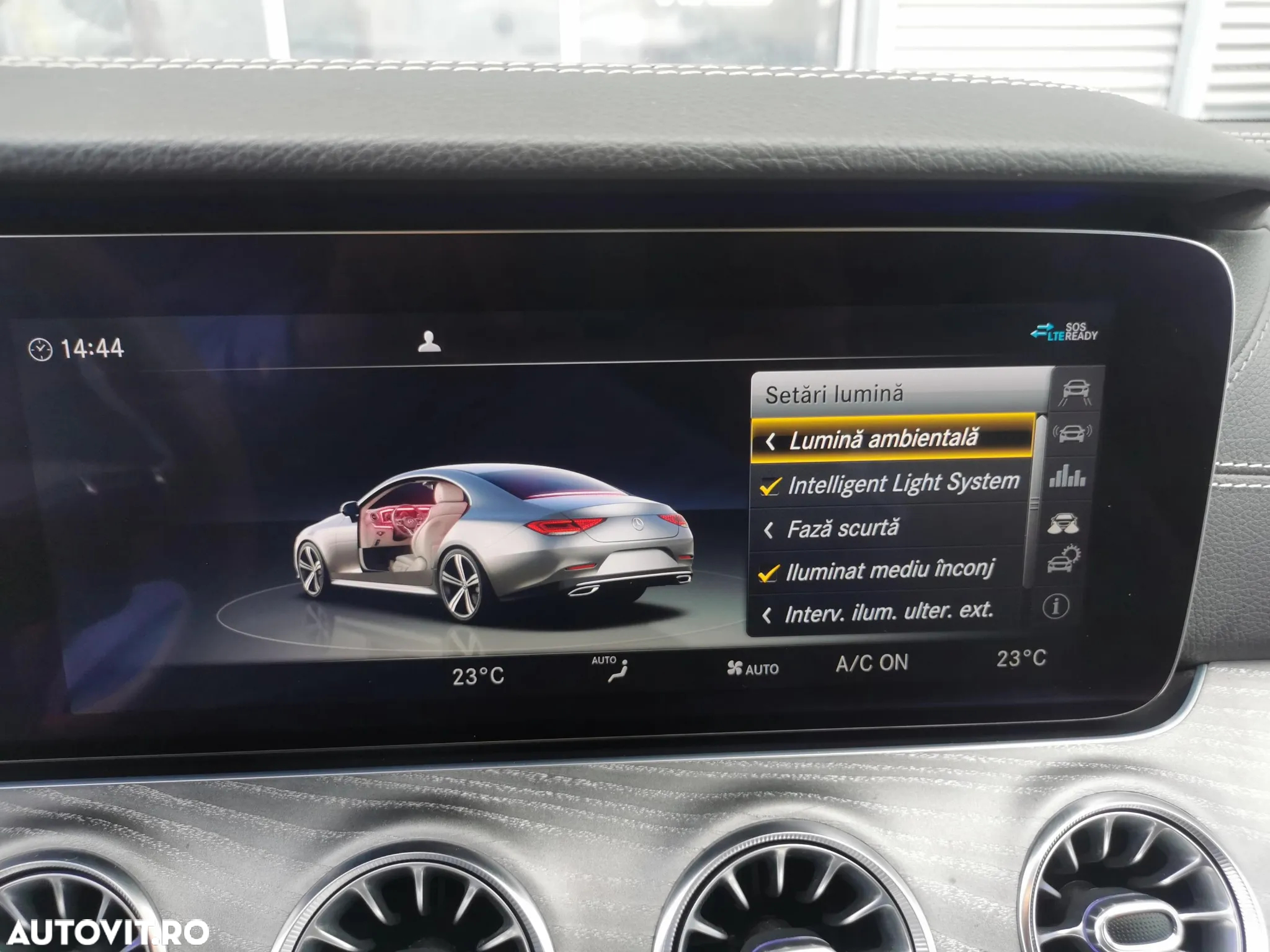 Mercedes-Benz CLS 350 9G-TRONIC AMG Line - 24