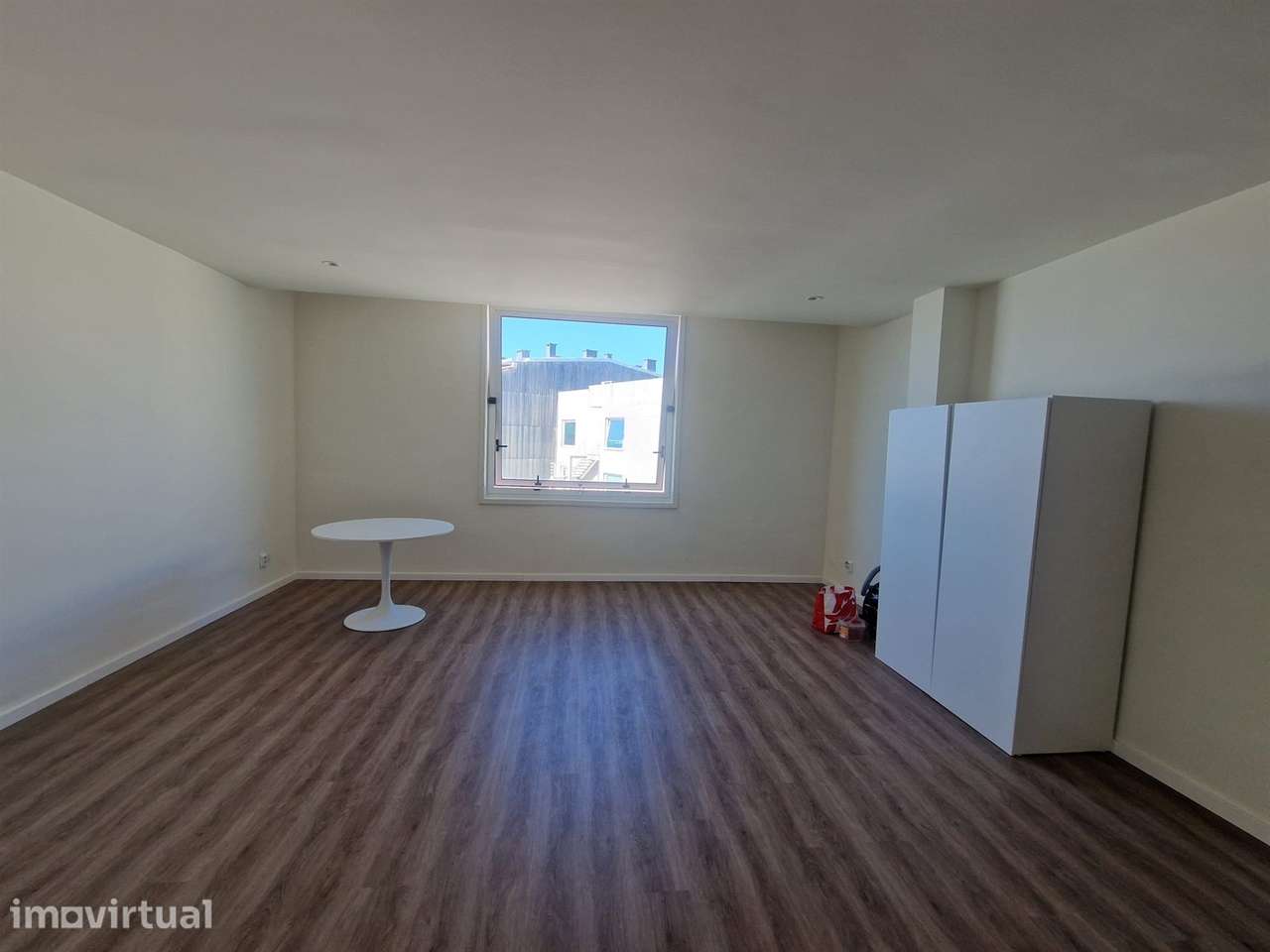 Apartamento T0 totalmente mobilado e equipado, Matosinhos - Grande imagem: 3/11