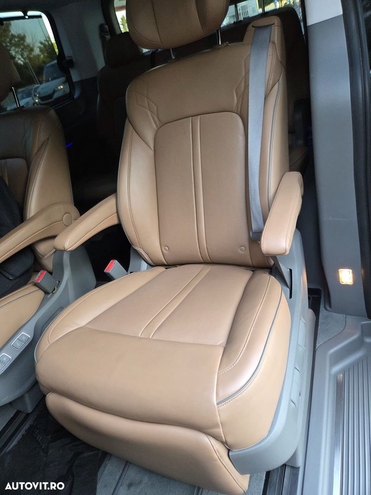Hyundai Staria 2.2 CRDi Allrad Signature - 8