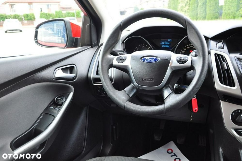 Ford Focus - 31