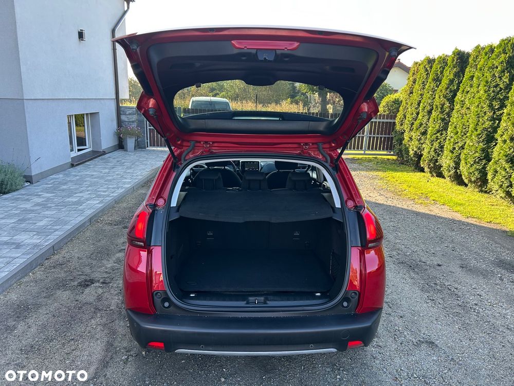 Peugeot 2008 - 10