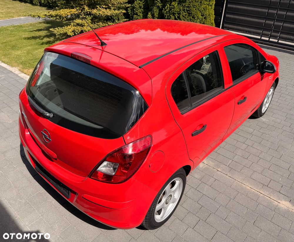 Opel Corsa 1.2 16V Selection 110 Jahre - 12