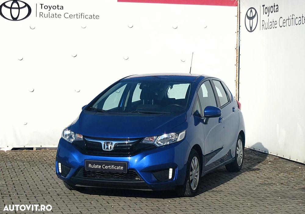 Honda Jazz 1.3 i-VTEC CVT Elegance - 1