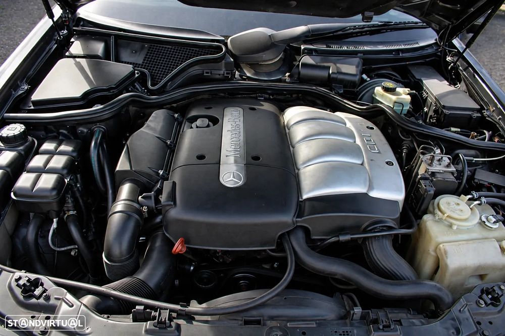 Mercedes-Benz E 220 - 19