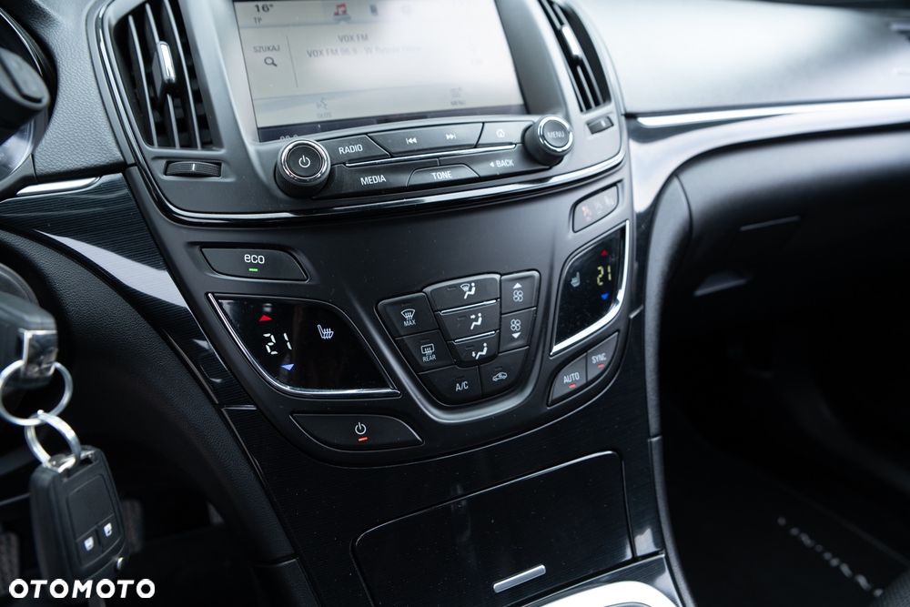 Opel Insignia 2.0 Bi Turbo CDTI Tour ecoFLEXSt/St - 32