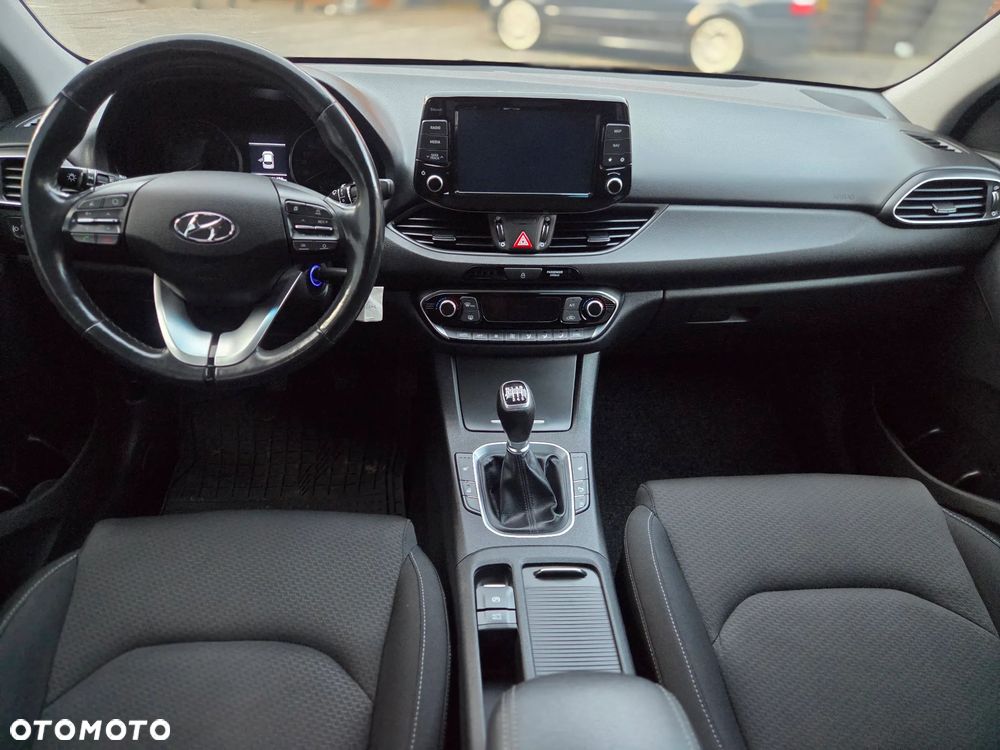 Hyundai i30 - 29