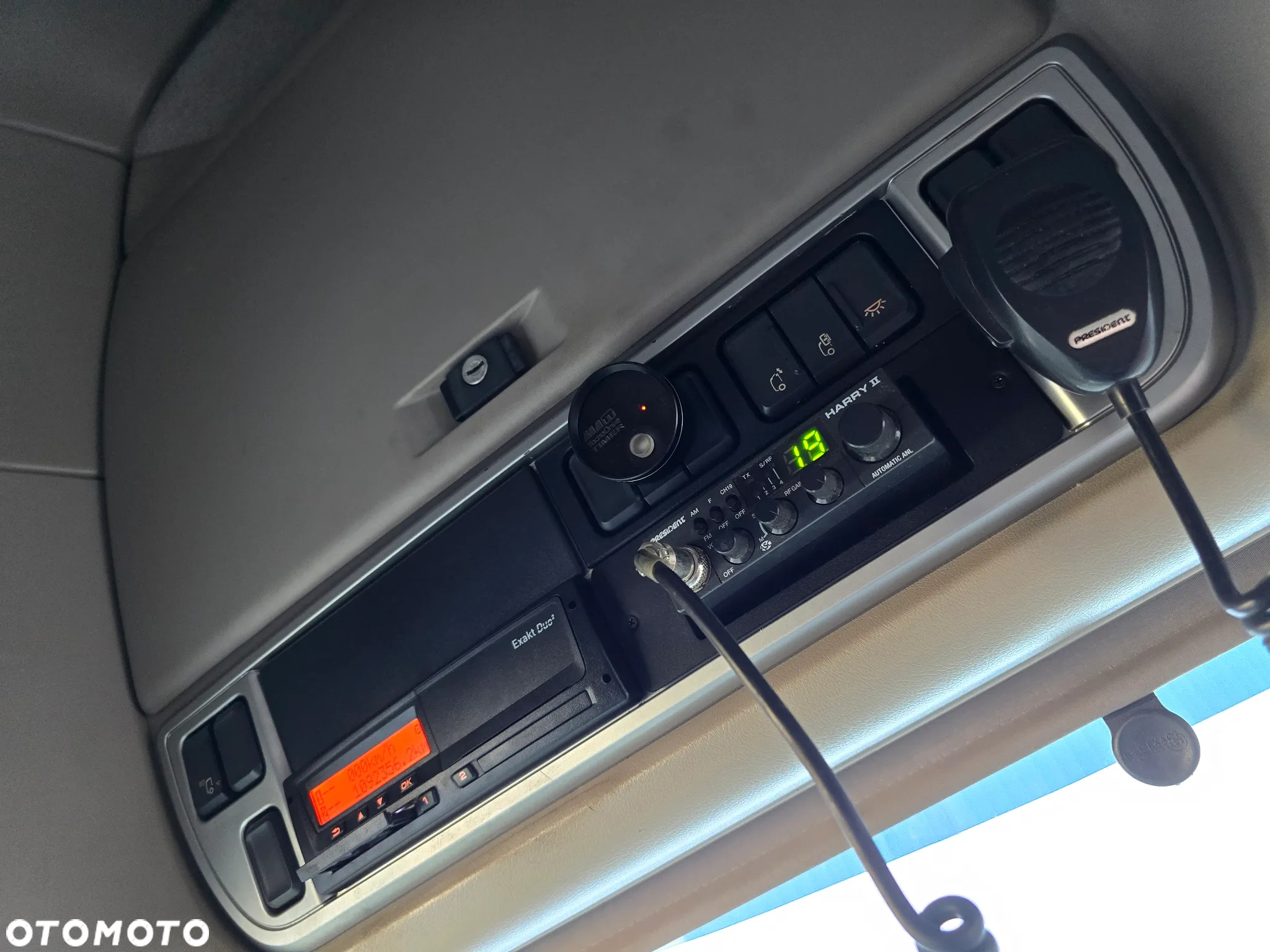 DAF 106  510 km SUPESPACE automat standard - 27