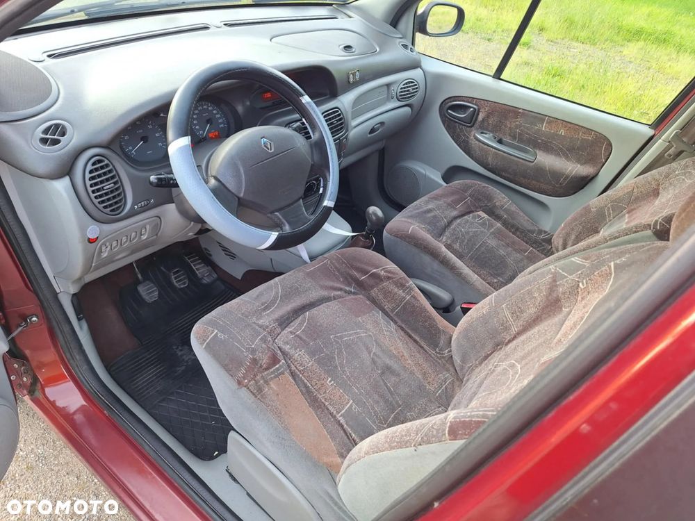 Renault Scenic Megane 1.6 RT 16V - 12