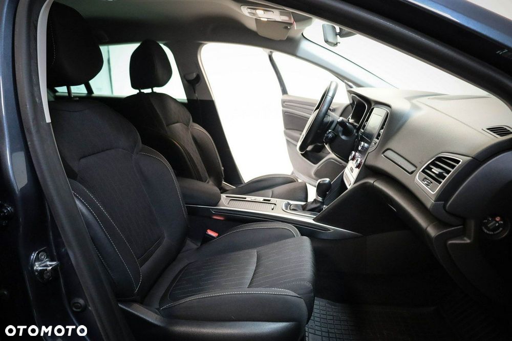 Renault Megane 1.3 TCe FAP Limited EDC - 23