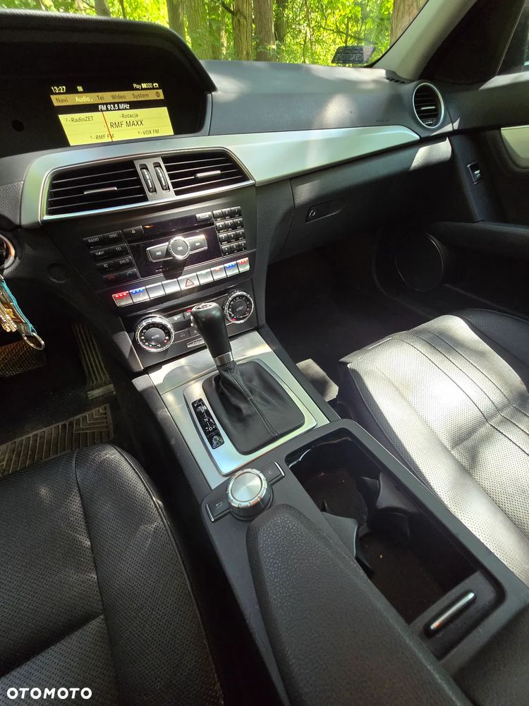 Mercedes-Benz Klasa C 220 CDI DPF Automatik BlueEFFICIENCY Avantgarde - 7
