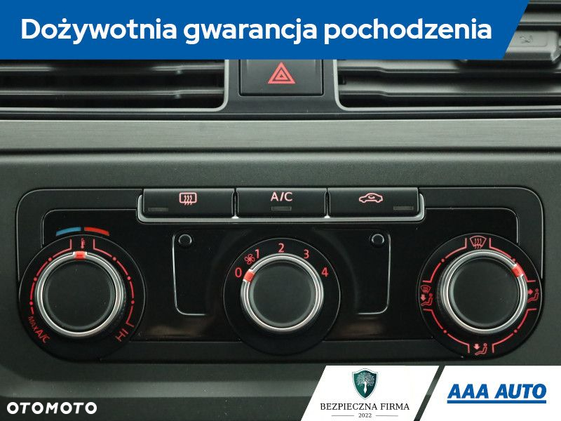 Volkswagen Caddy - 11