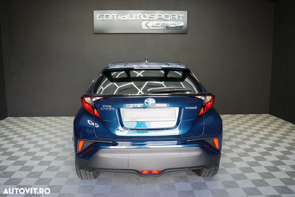 Toyota C-HR 1.8 HSD 122 CP 4x2 CVT Cult - 5