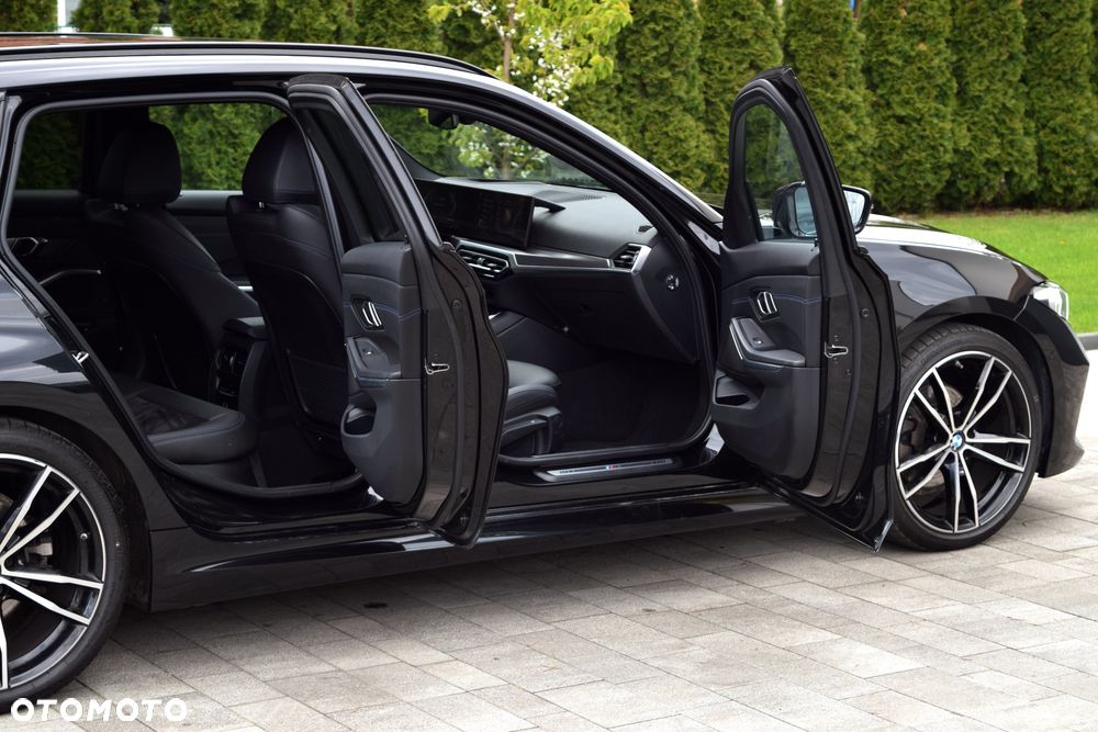 BMW Seria 3 320d xDrive M Sport sport - 10