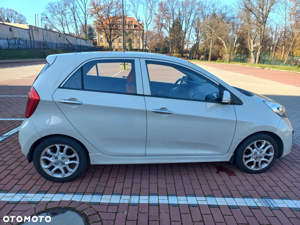Kia Picanto 1.2 L - 7