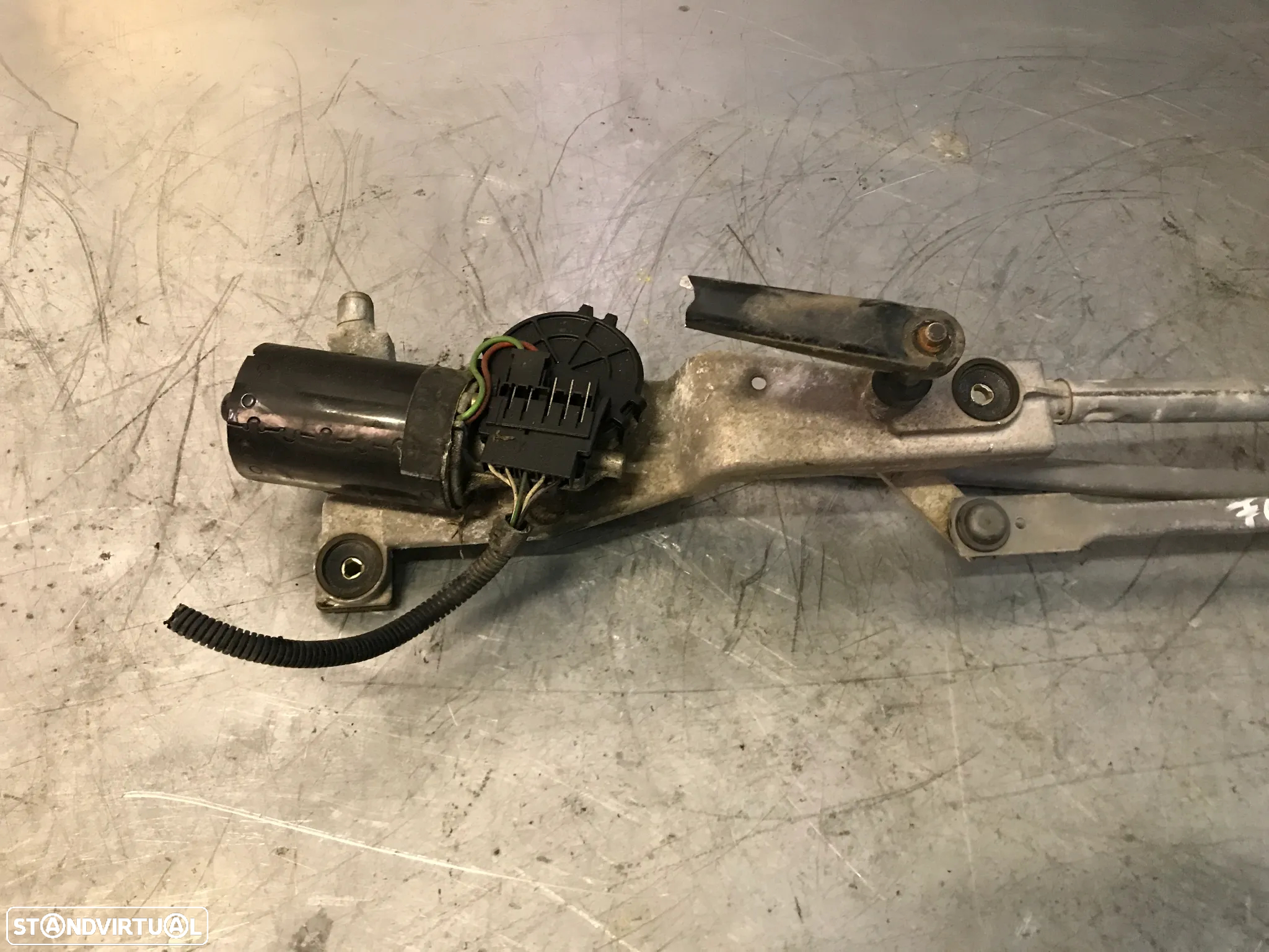 MOTOR / SISTEMA LIMPA VIDROS FORD FOCUS MK1 98-03 0390241362 - 3