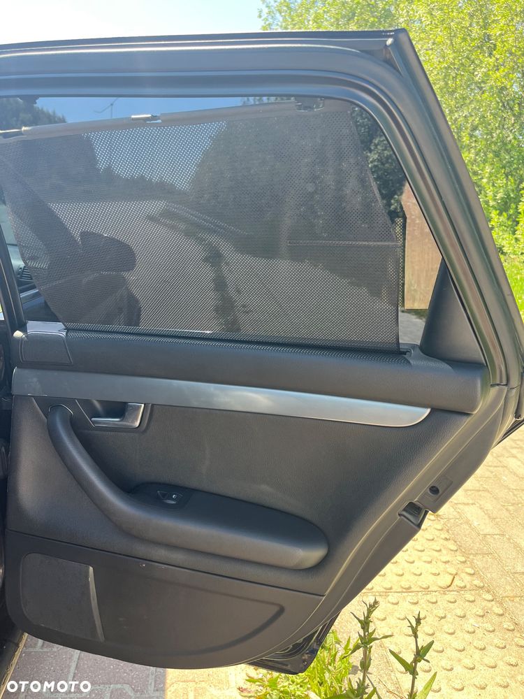 Audi A4 Avant 2.0 T FSI - 27