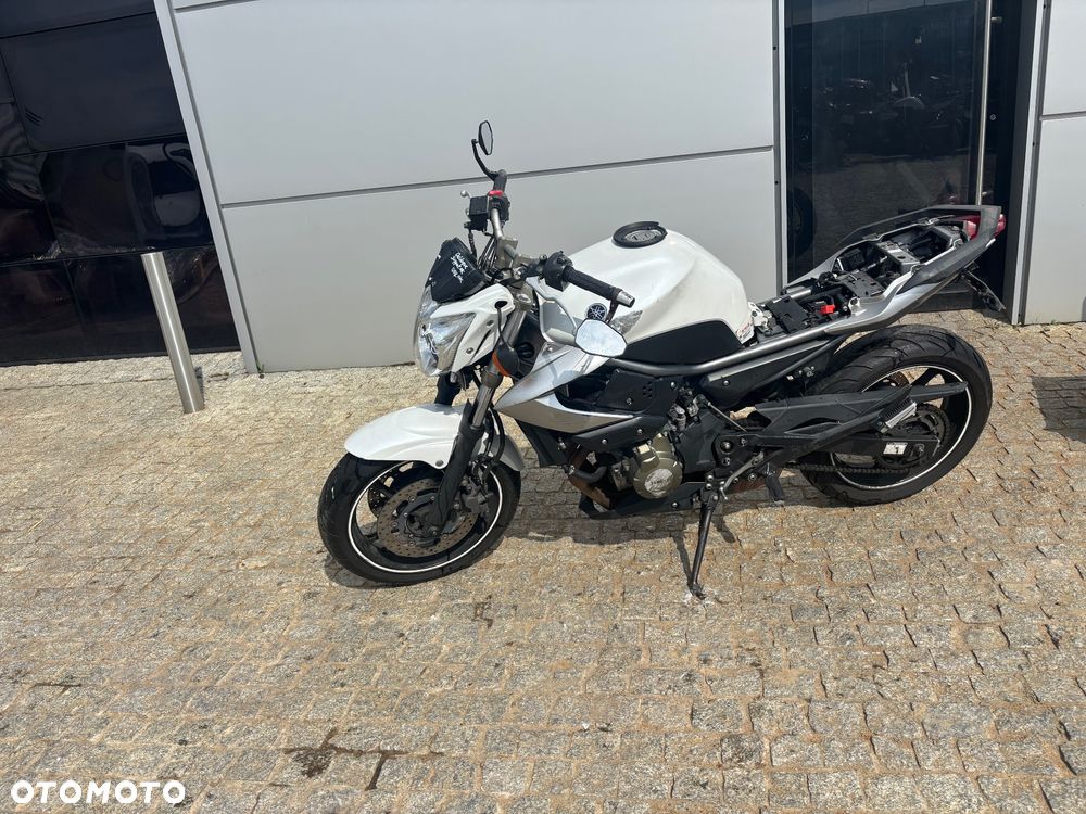 Yamaha XJ - 3