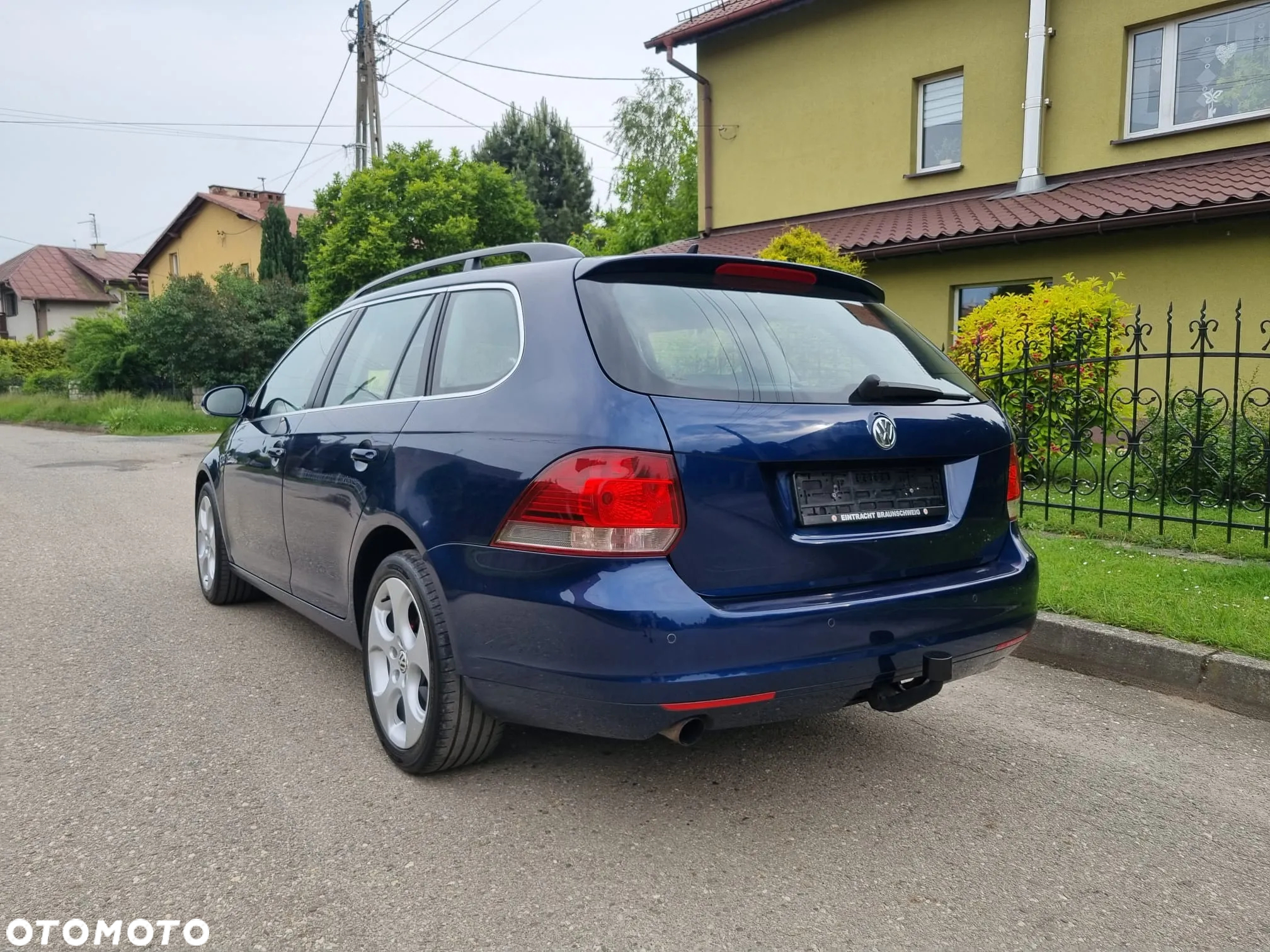 Volkswagen Golf 1.6 TDI DPF Trendline - 5