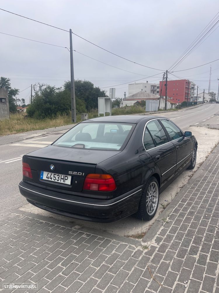 BMW 520 i - 7