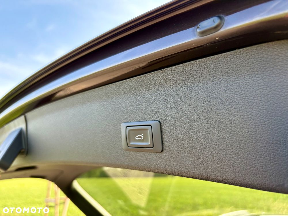 Audi A4 Avant 2.0 TDI Multitronic - 38