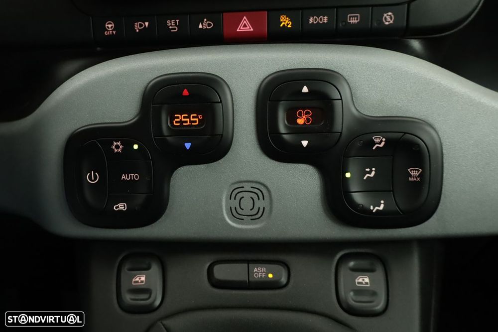 Fiat Panda 1.0 Hybrid City Cross - 10